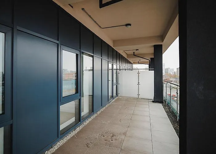 Apartamento Spacious 2 Bed Centre - Balcony, Free Parking&darts